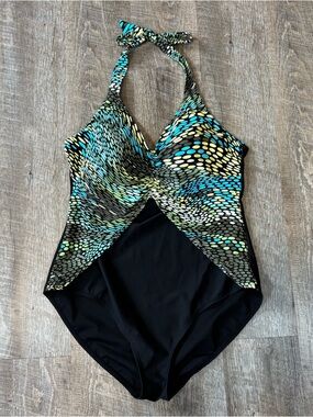 Fanta Sizer Swimwear One Piece Suit 14 Halter Push Up Padded Bra Tummy Minimize